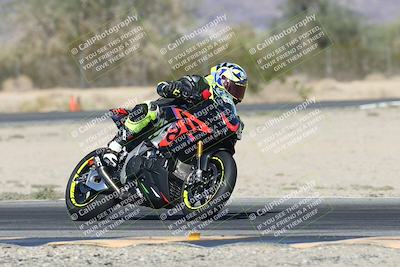 media/Oct-30-2025-Racers Edge (Thu) [[dabbdaf680]]/3-B Group/Session 5 (Turn 6)/